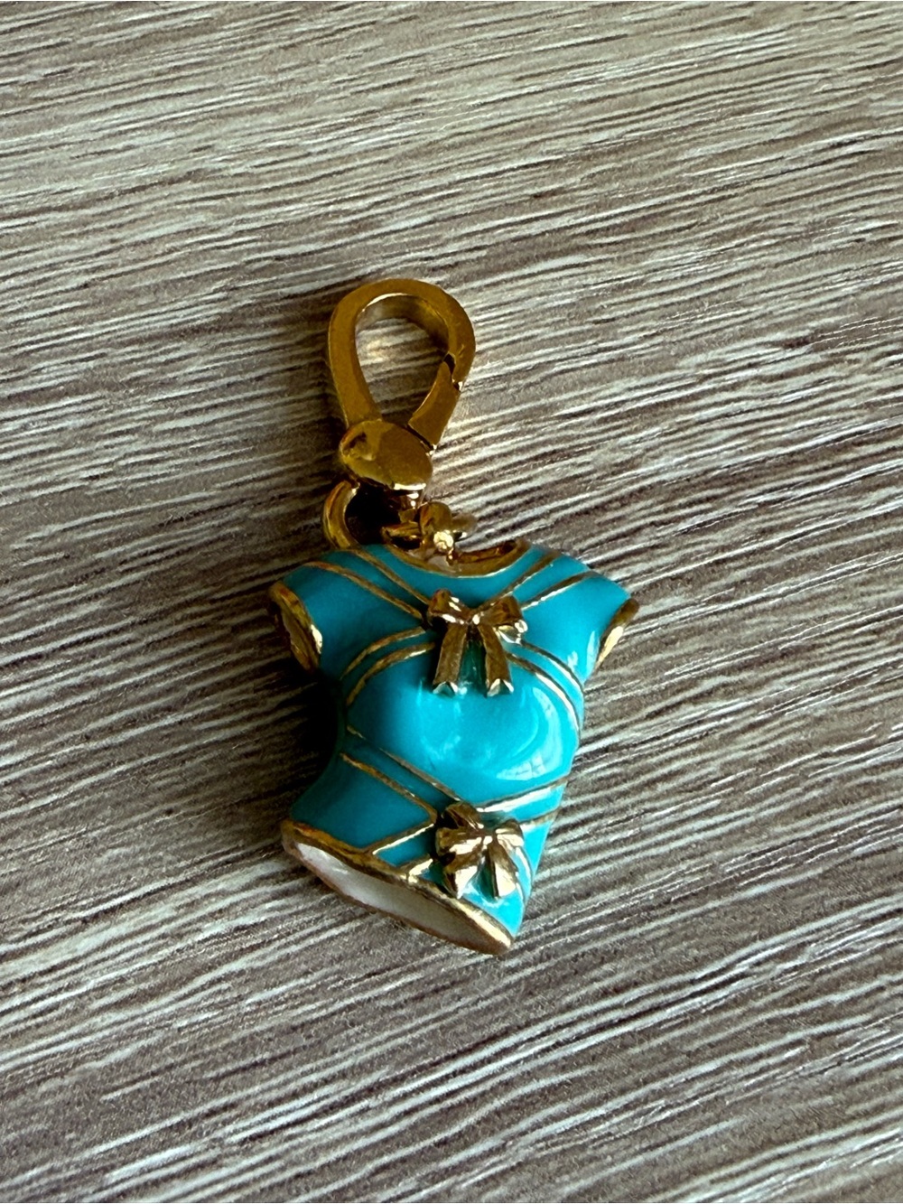 Juicy Couture Choose Juicy T-Shirt Charm Blue & Gold